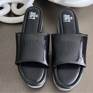 JUICY by Juicy Couture Black And White Platform Slide Sandals Size 9